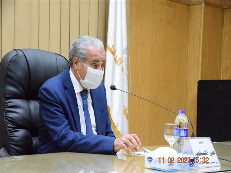 وزير التموين: إنشاء منطقة لوجستية واستصلاح 10 الآف فدان في الوادي الجديد وزير التموين: إنشاء منطقة لوجستية واستصلاح 10 الآف فدان في الوادي الجديد