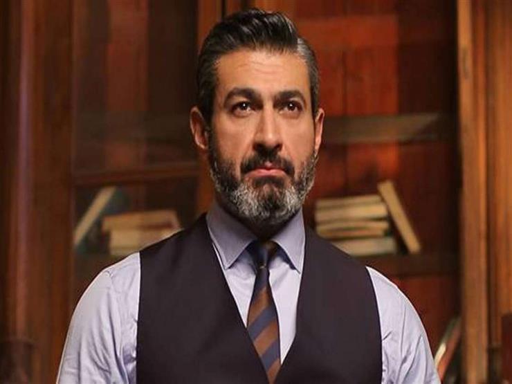 ياسر جلال منفردًا على البوستر الرسمي لمسلسل "ضل راجل" ياسر جلال منفردًا على البوستر الرسمي لمسلسل "ضل راجل"
