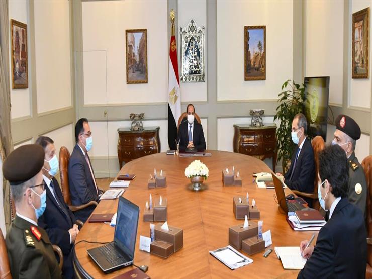 السيسي يطلع على مستجدات البنية التحتية التكنولوجية للحي الحكومي في العاصمة الإدارية السيسي يطلع على مستجدات البنية التحتية التكنولوجية للحي الحكومي في العاصمة الإدارية