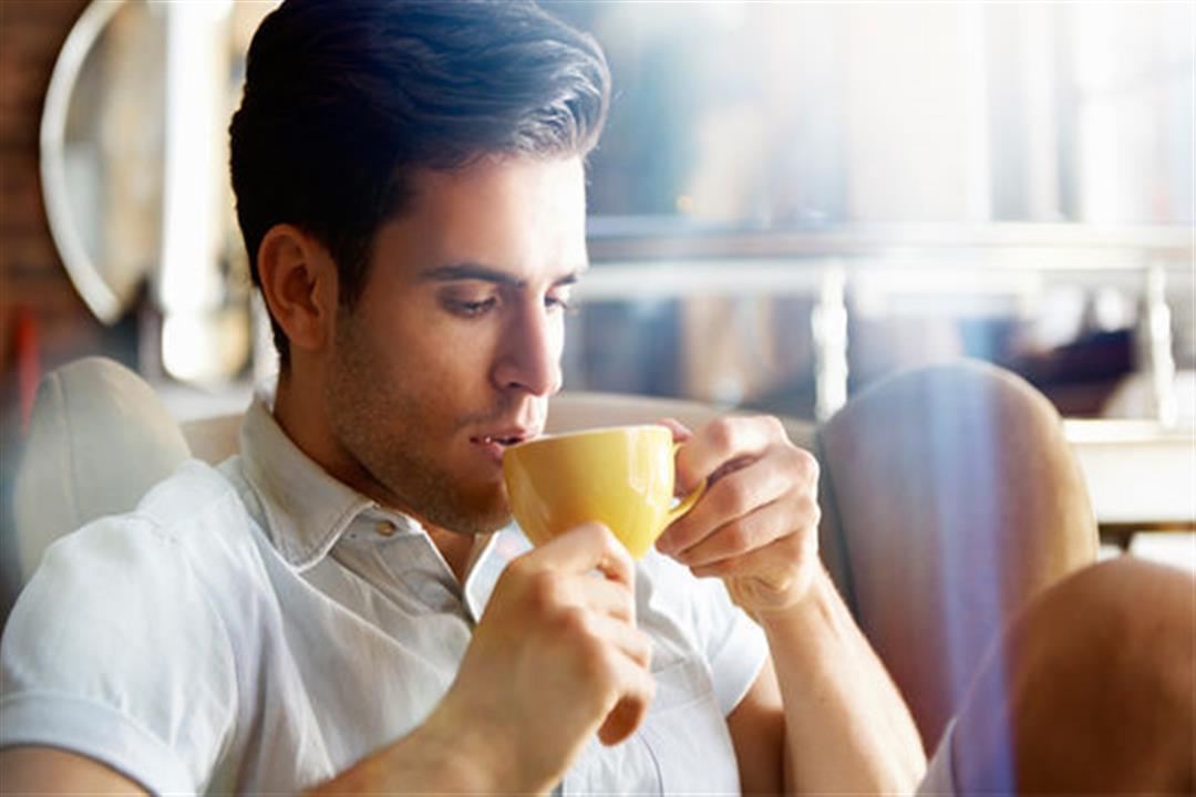دراسة تحذر الرجال من الإفراط في تناول القهوة