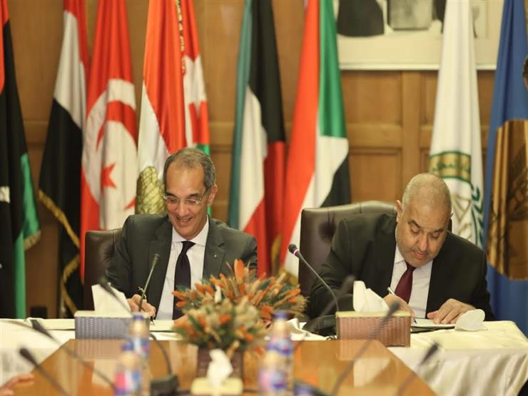 رئيس "الدستورية" ووزير الاتصالات يوقعان بروتوكول تعاون لاستكمال ميكنة وتطوير منظومة العمل بالمحكمة رئيس "الدستورية" ووزير الاتصالات يوقعان بروتوكول تعاون لاستكمال ميكنة وتطوير منظومة العمل بالمحكمة