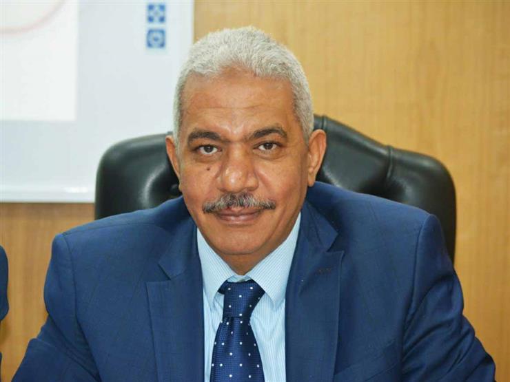 نائب رئيس جامعة الأزهر يشيد بجهود أطباء الجامعة منذ بداية "كورونا" نائب رئيس جامعة الأزهر يشيد بجهود أطباء الجامعة منذ بداية "كورونا"