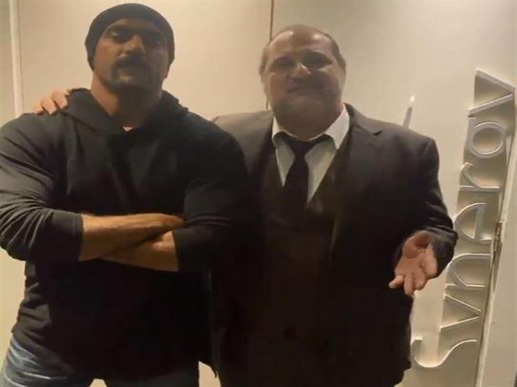 خالد الصاوي: "مبسوط بأحمد العوضي والشغل اللي هنعمله في (اللي مالوش كبير)" خالد الصاوي: "مبسوط بأحمد العوضي والشغل اللي هنعمله في (اللي مالوش كبير)"