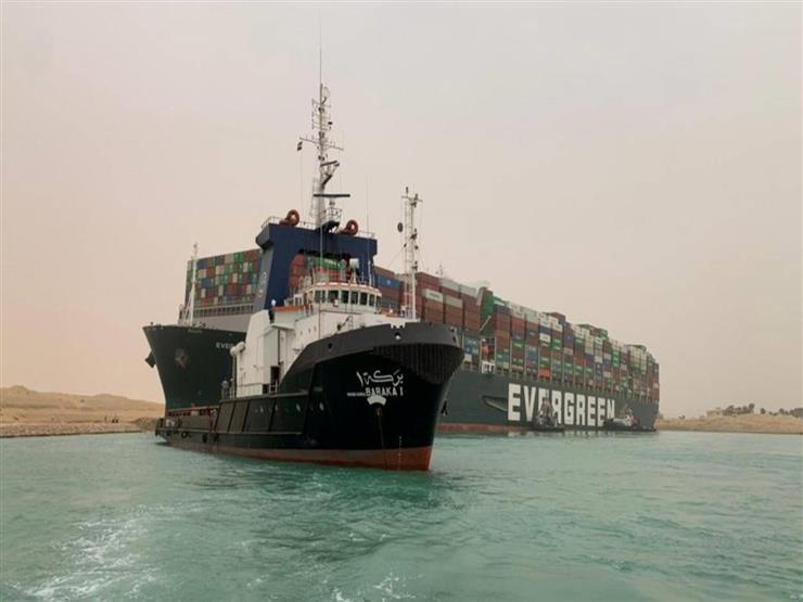 لميس الحديدي: مشهد سفينة قناة السويس لم نراه من قبل ويكبد العالم خسائر كبيرة