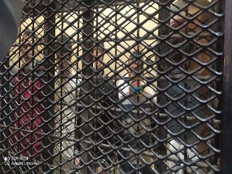 فيديو| "موكلي مريض مش مجرم".. مرافعة دفاع المتهم بهتك عرض طفلة المعادي فيديو| "موكلي مريض مش مجرم".. مرافعة دفاع المتهم بهتك عرض طفلة المعادي