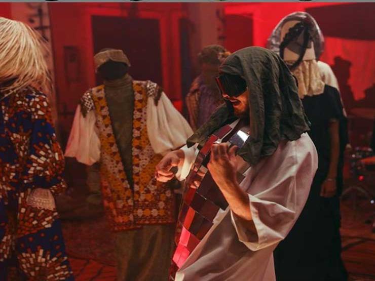 سعد لمجرد يحتفل بوصول كليب "الغادي وحدو" لـ8 ملايين مشاهدة على "يوتيوب" سعد لمجرد يحتفل بوصول كليب "الغادي وحدو" لـ8 ملايين مشاهدة على "يوتيوب"
