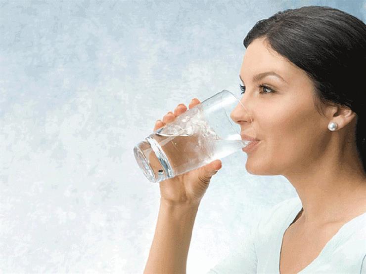 لفقدان الوزن.. كم كوب ماء يجب تناوله يوميًا؟