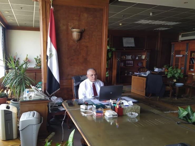 إيراد النيل.. وزير الري يبحث سيناريوهات فترة أقصى الاحتياجات إيراد النيل.. وزير الري يبحث سيناريوهات فترة أقصى الاحتياجات
