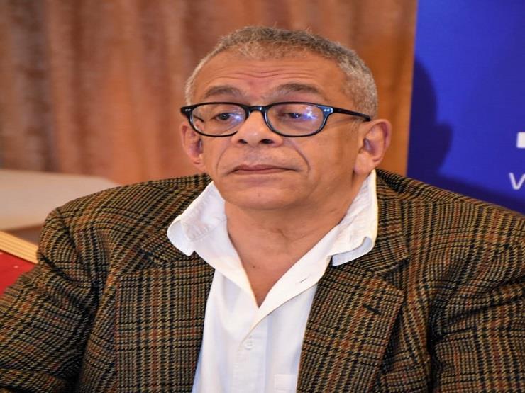 المخرج يسري نصر الله يتلقى لقاح فيروس كورونا المخرج يسري نصر الله يتلقى لقاح فيروس كورونا