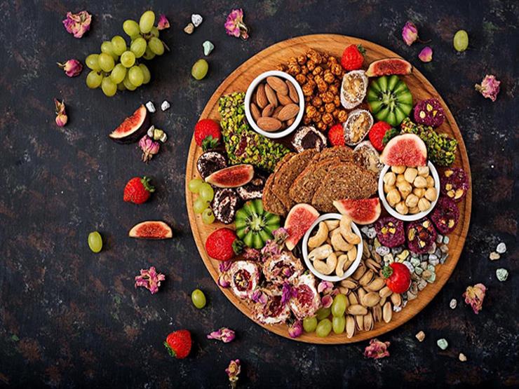 كيف تصوم رمضان بدون زيادة وزن وتخفض ضغط الدم؟.. "الصحة العالمية" تجيب كيف تصوم رمضان بدون زيادة وزن وتخفض ضغط الدم؟.. "الصحة العالمية" تجيب
