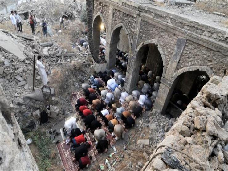 صلاة العيد تعود لمسجد دمرته الحرب على داعش في الموصل بالعراق صلاة العيد تعود لمسجد دمرته الحرب على داعش في الموصل بالعراق