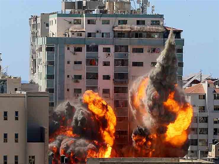 الاحتلال الاسرئيلى يواصل قصف الأبراج السكنية بقطاع غزة