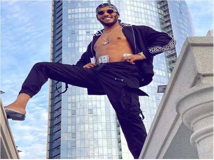 محمد رمضان يحتفل بتخطي فيرساتشي بيبي 7 ملايين مشاهدة على ي مصراوى