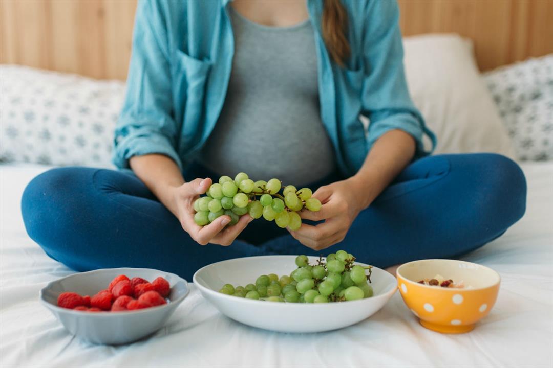 فوائد العنب للحامل.. 8 أسباب تجعله فاكهتِك الصيفية المفضلة