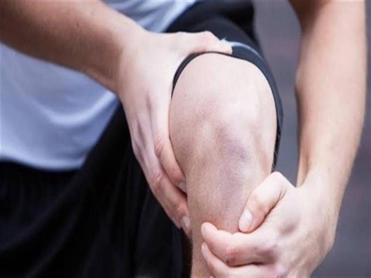 5 أسباب تؤدي لتورم حول مفصل الركبة