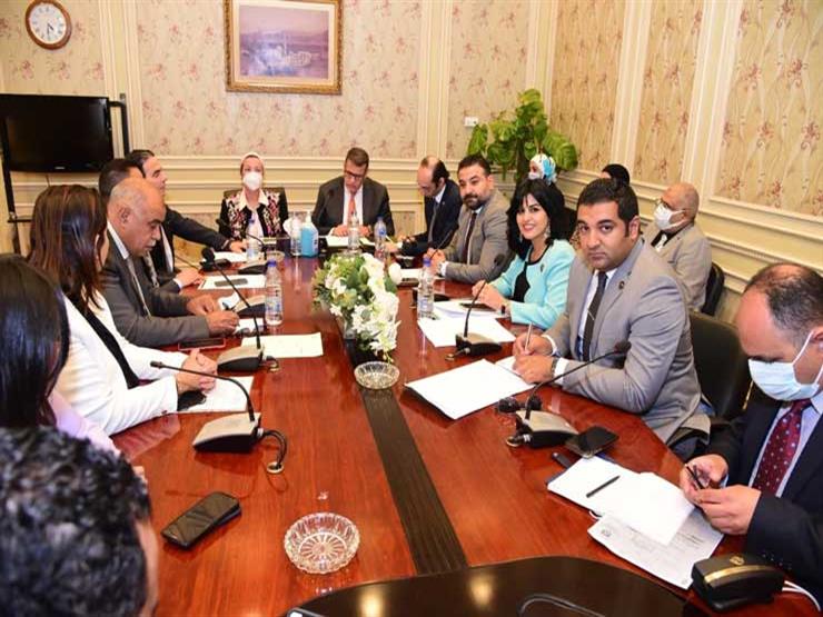 وزيرة البيئة: نسعى لتطبيق معايير حقوق الإنسان في كافة القضايا البيئية وزيرة البيئة: نسعى لتطبيق معايير حقوق الإنسان في كافة القضايا البيئية