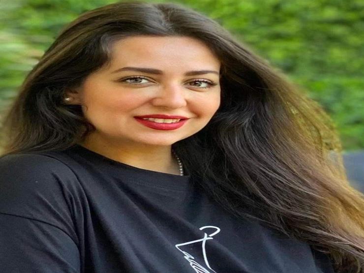 هبة مجدي تحيي ذكرى وفاة والدها بكلمات مؤثرة