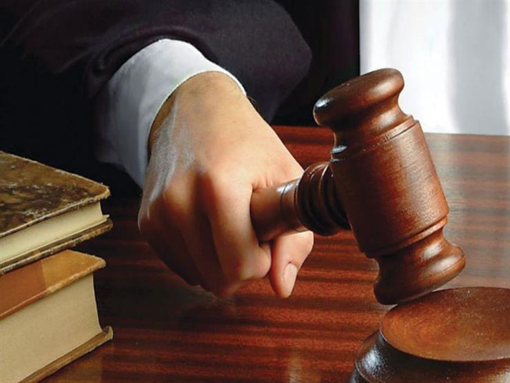 تأجيل إعادة محاكمة 15 متهما بــ"أحداث مسجد الفتح" لـ 4 سبتمبر تأجيل إعادة محاكمة 15 متهما بــ"أحداث مسجد الفتح" لـ 4 سبتمبر