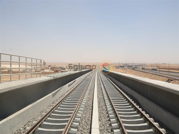 وزير النقل: 103 كيلومترات إجمالي طول القطار الكهربائي الخفيف