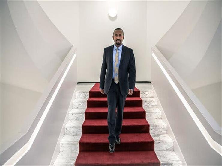 كيف حطم آبي أحمد "هالة نوبل للسلام" ودفع إثيوبيا للحرب الأهلية؟ كيف حطم آبي أحمد "هالة نوبل للسلام" ودفع إثيوبيا للحرب الأهلية؟