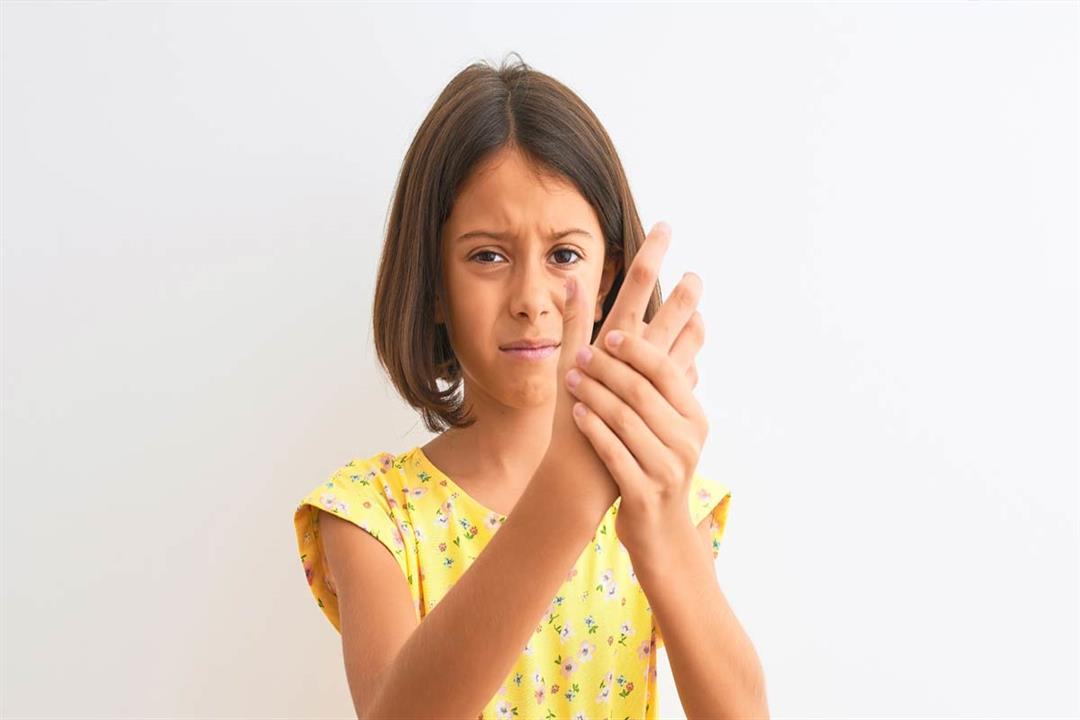  7 أنواع من التهاب مفاصل الأطفال مجهول السبب.. إليك العلاج