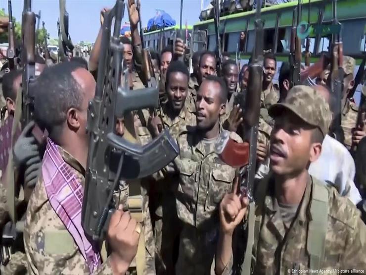 تنذر بحرب أهلية.. أمهرة تستعد للهجوم على تيجراي وآبي أحمد يتوعد "المتمردين" تنذر بحرب أهلية.. أمهرة تستعد للهجوم على تيجراي وآبي أحمد يتوعد "المتمردين"