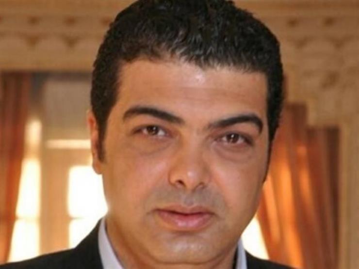 تشييع جنازة والد الفنان أحمد منير من مسجد السيدة نفسية تشييع جنازة والد الفنان أحمد منير من مسجد السيدة نفسية