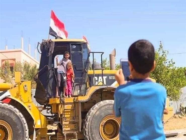 "مصر تعود لدورها العالمي".. فريدة الشوباشي عن دخول معدات مصرية لغزة