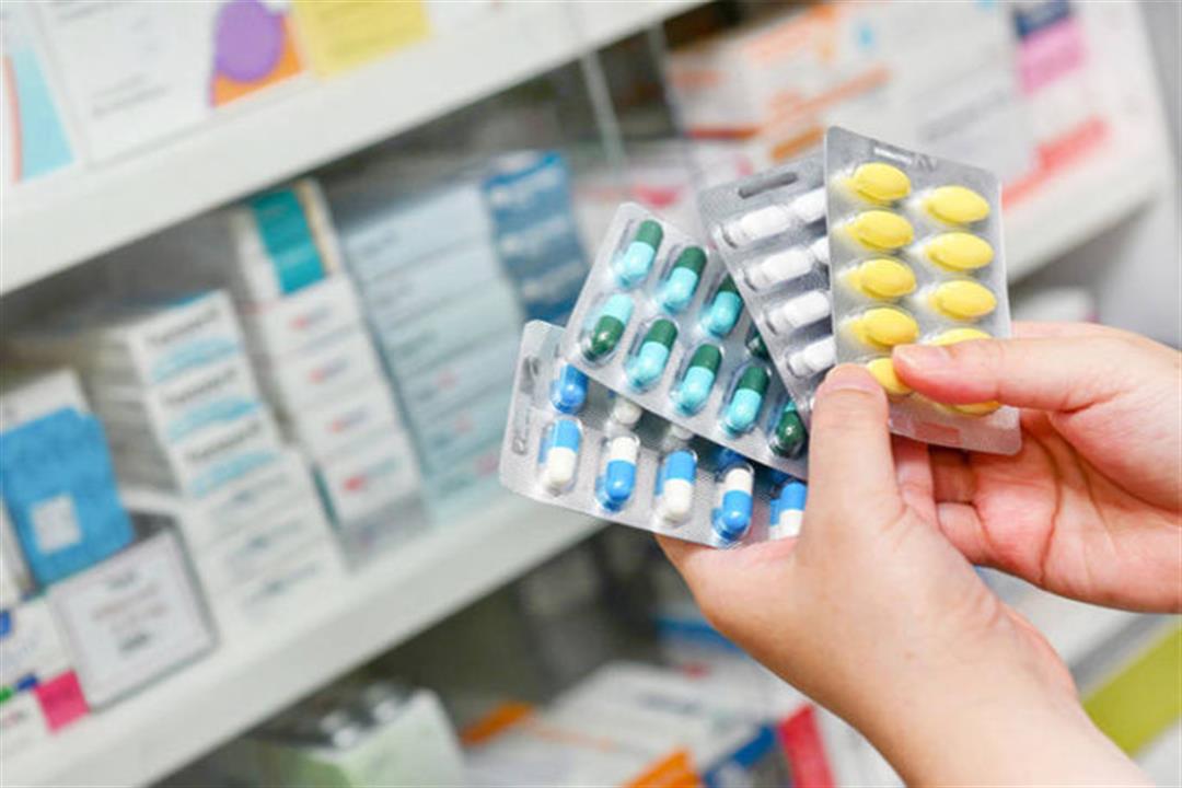 رئيس شعبة الأدوية: مبيعات أدوية البرد وبروتوكول علاج كورونا زادت بنسبة ٤٠٪