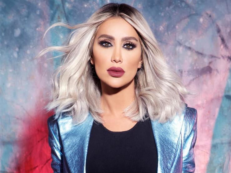 مايا دياب تدعو بالشفاء لـ ياسمين عبد العزيز مايا دياب تدعو بالشفاء لـ ياسمين عبد العزيز