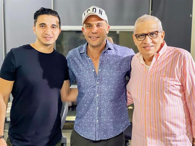 أحمد السبكي يتعاقد مع محمد إمام على بطولة فيلم "عمهم" أحمد السبكي يتعاقد مع محمد إمام على بطولة فيلم "عمهم"