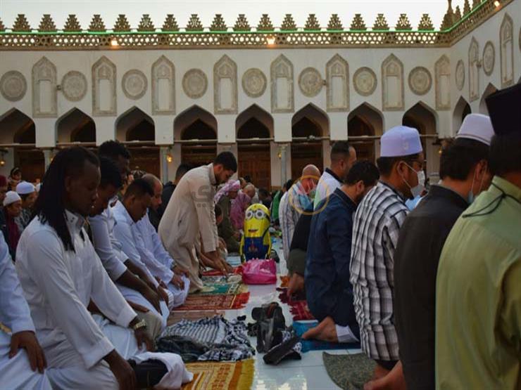 ما قولكم في التكبير أيام التشريق عقب الفرائض، هل يجهر به الإمام وحده؟.. والمفتي السابق يجيب ما قولكم في التكبير أيام التشريق عقب الفرائض، هل يجهر به الإمام وحده؟.. والمفتي السابق يجيب