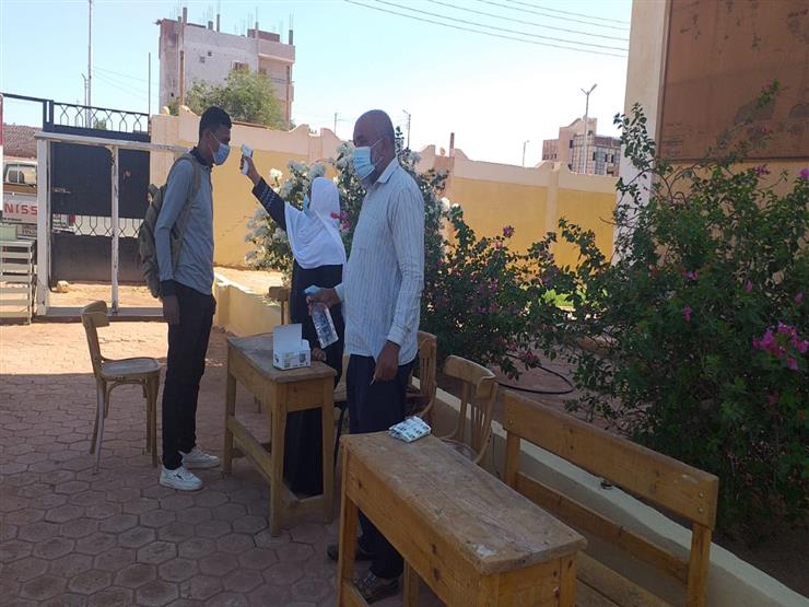 استياء طلاب الوادي الجديد من صعوبة امتحان التاريخ استياء طلاب الوادي الجديد من صعوبة امتحان التاريخ
