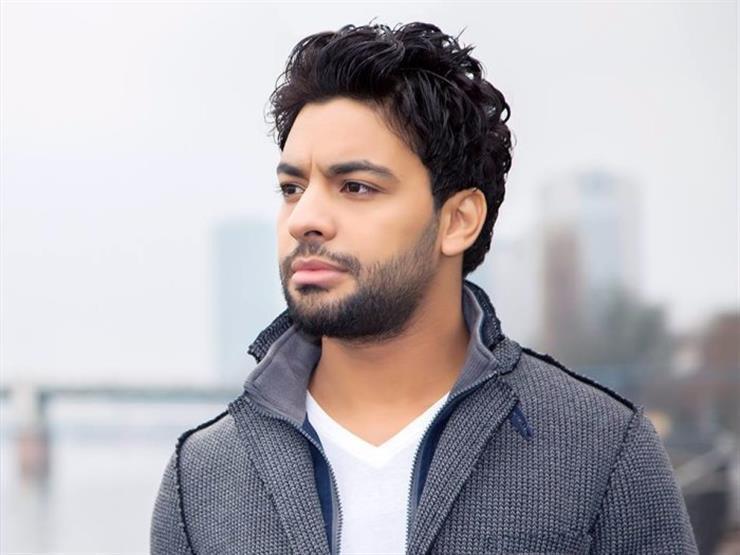 أحمد جمال يهنئ هاجر أحمد بحفل زفافها (صورة) أحمد جمال يهنئ هاجر أحمد بحفل زفافها (صورة)