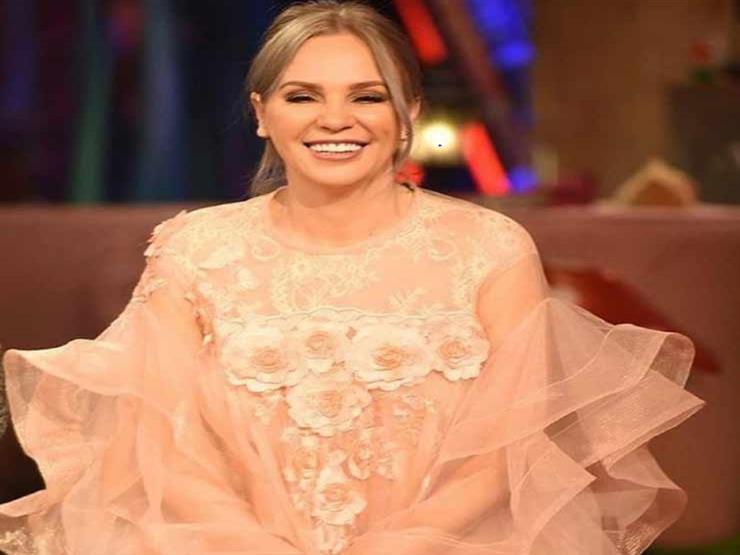 شيرين رضا بعد انفجار عكار: حال أهل لبنان يصعب على الكافر ...