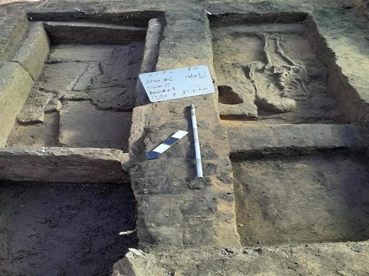 مدير آثار البحيرة يكشف تفاصيل 5 مقابر بـ"كوم عزيزة" ترجع لـ3 آلاف سنة قبل الميلاد