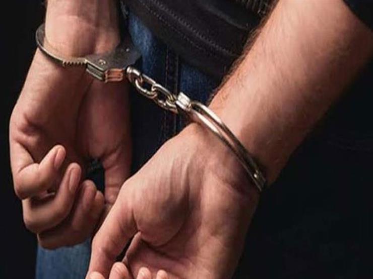 دفنها في مقابر الصدقة.. تخلص من زوجته واستعان بشقيقه لإخفاء الجريمة دفنها في مقابر الصدقة.. تخلص من زوجته واستعان بشقيقه لإخفاء الجريمة