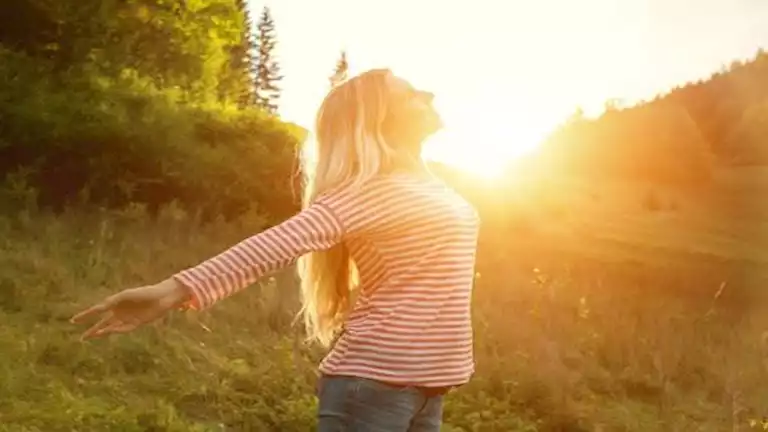 الشمس لن تغنيك عن فيتامين D.. اكتشف السبب 