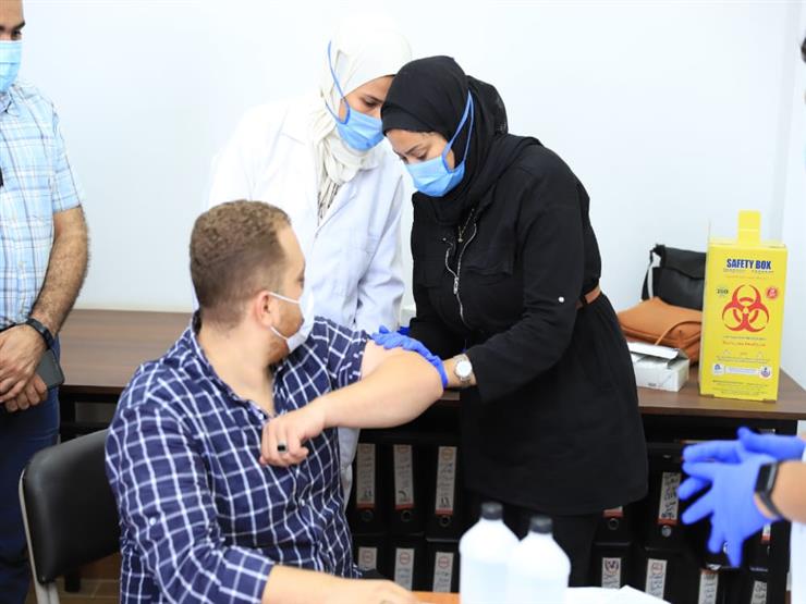  عضو "مكافحة كورونا": الحديث عن جرعة ثالثة للقاح سابق لأوانه في مصر