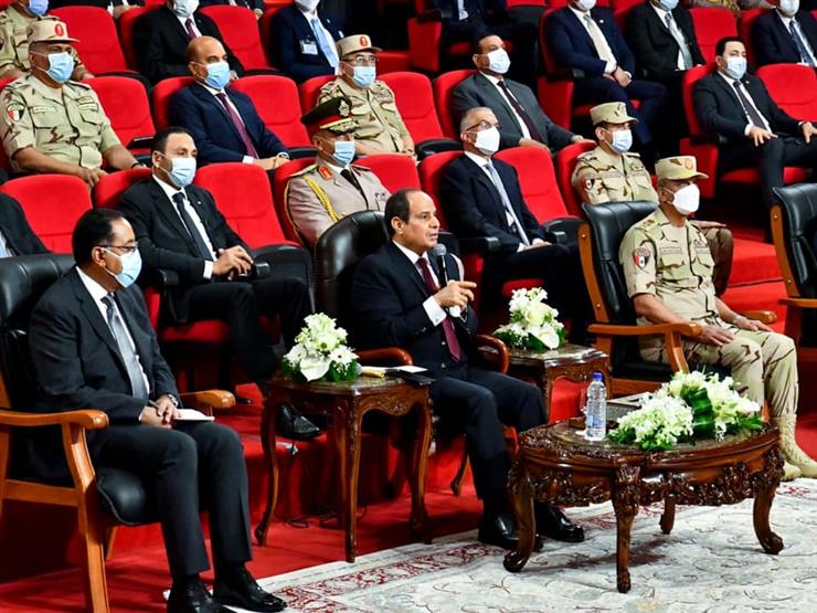 "لقد شرفتمونا وأسعدتمونا".. الرئيس عبد الفتاح السيسي يوجه رسالة لمنتخب اليد "لقد شرفتمونا وأسعدتمونا".. الرئيس عبد الفتاح السيسي يوجه رسالة لمنتخب اليد