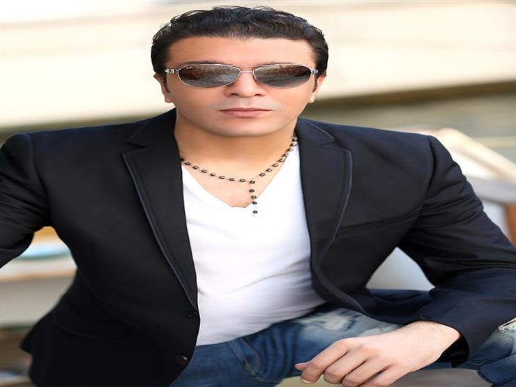إصابة الفنان مصطفى كامل وأسرته بفيروس كورونا إصابة الفنان مصطفى كامل وأسرته بفيروس كورونا