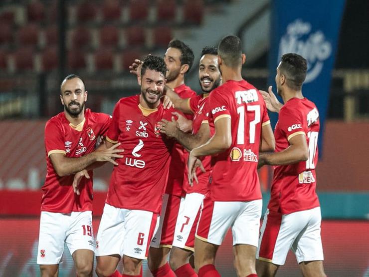 الأهلي يستعيد القمة من الزمالك ويكتفي بضرب سيراميكا بالأربعة الأهلي يستعيد القمة من الزمالك ويكتفي بضرب سيراميكا بالأربعة