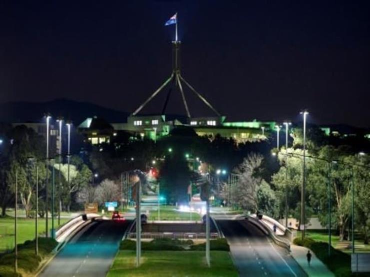 تمديد الإغلاق الرامي لاحتواء كوفيد في العاصمة الأسترالية 