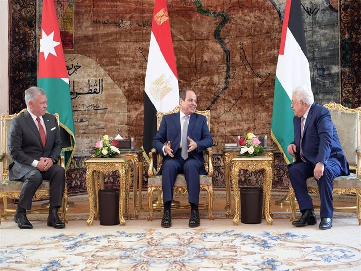 "جاءت في وقتها".. مستشار الرئيس الفلسطيني عن انعقاد القمة الثلاثية بين مصر والأردن وفلسطين