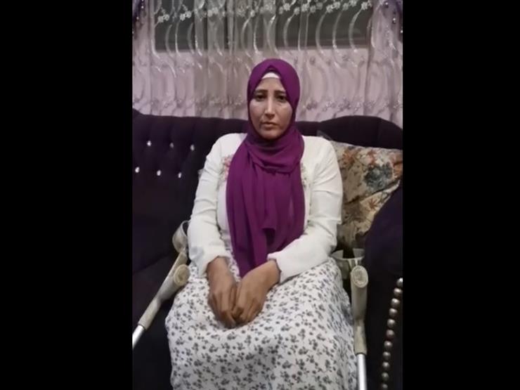 "عاملة نظافة وحاصلة على ماجستير".. حكاية "الدكتورة إيمان قاهرة الإعاقة" في باحة جامعة الأزهر "عاملة نظافة وحاصلة على ماجستير".. حكاية "الدكتورة إيمان قاهرة الإعاقة" في باحة جامعة الأزهر