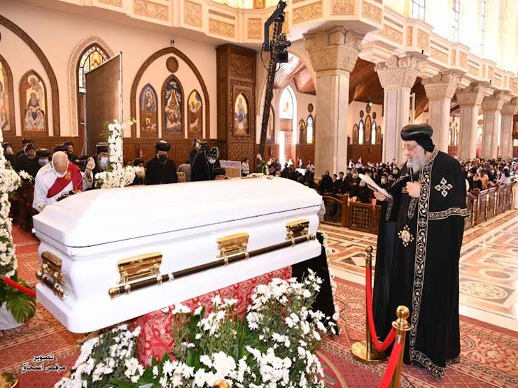 برئاسة البابا تواضروس.. بدء صلوات تجنيز أسقف المحلة - بث مباشر برئاسة البابا تواضروس.. بدء صلوات تجنيز أسقف المحلة - بث مباشر