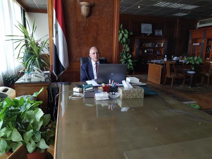 وزير الري يوجه بالاستمرار فى رفع حالة الاستنفار لمواجهة موسم الأمطار والسيول وزير الري يوجه بالاستمرار فى رفع حالة الاستنفار لمواجهة موسم الأمطار والسيول