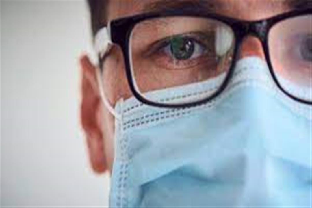 هل يؤثر متحور أوميكرون على العين؟
