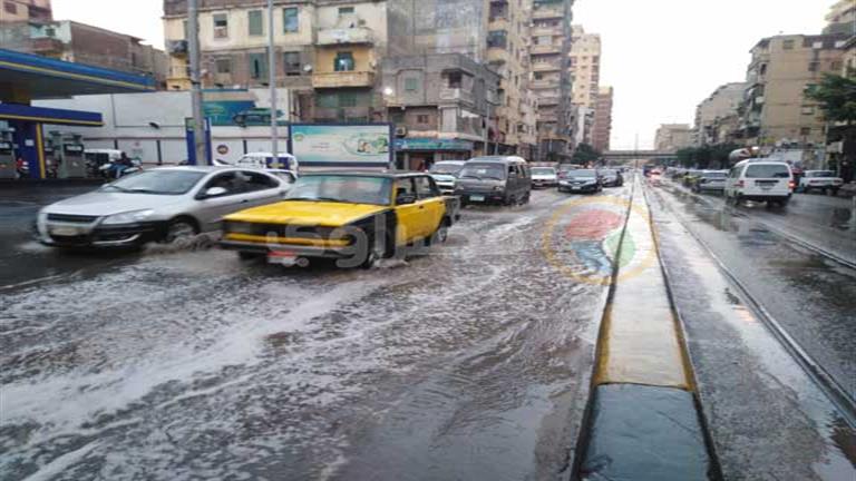 "بندي الإجازة لما يكون في أمطار غزيرة".. محافظ الإسكندرية: غدًا الخميس يوم عمل طبيعي