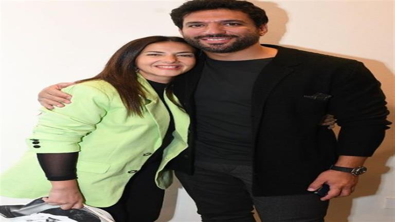 Pictures |  Donia Samir Ghanem congratulates Hassan El Raddad for the film “Under the Threat of Tuberculosis”